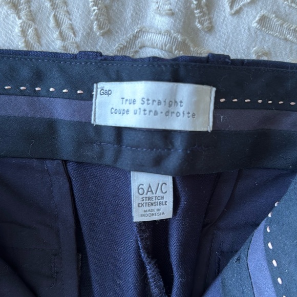 Size 6 A/C GAP office pants - Picture 1 of 2
